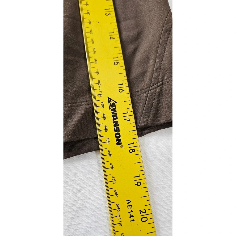 Magellan Sportswear Womens Brown Outdoor Hiking Shorts Size 12‎ Polyester Pocket